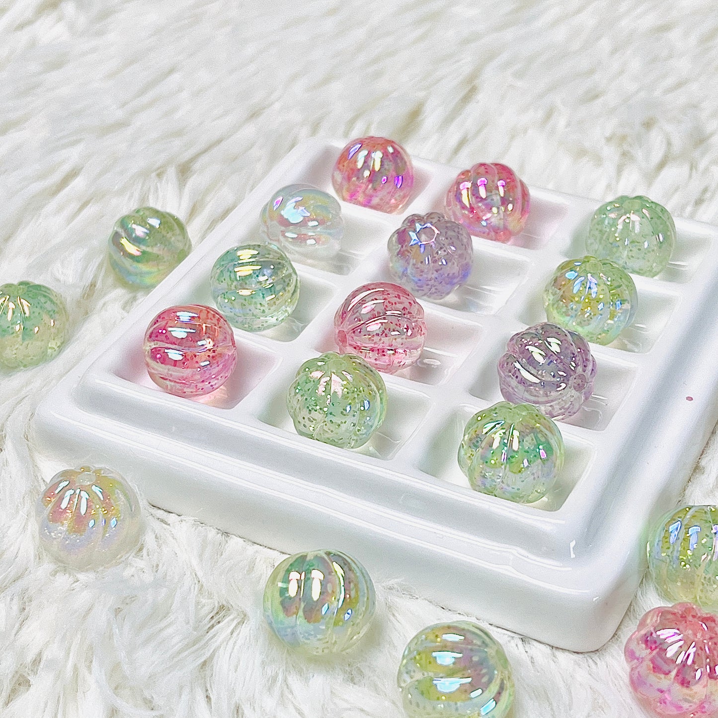 16MM Shimmer Gold Foil Pumpkin